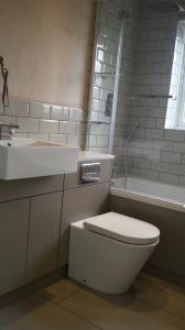 bathroom-fitter-lowestoft 