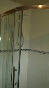 electric-shower-installation 